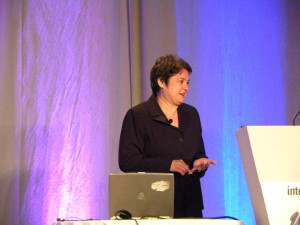 Lauren Freedman, President, The e-tailing group speaks on product personalization etc.
